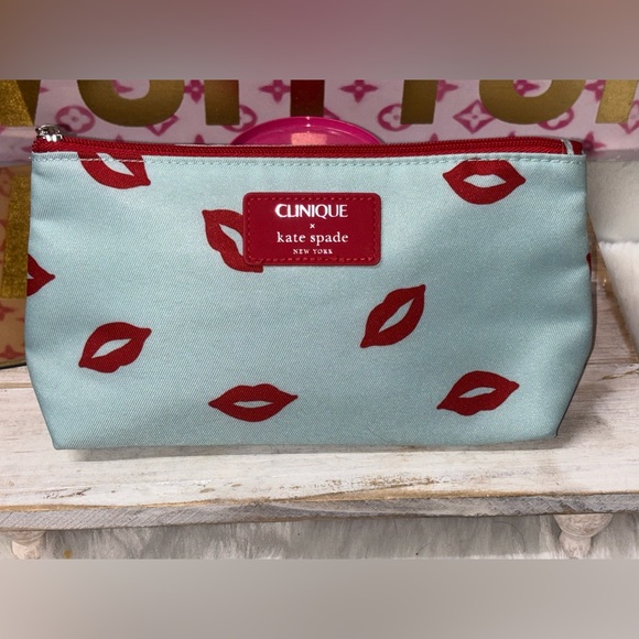 Kate Spade kiss tote bundle - Picture 7 of 13